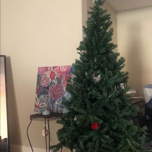 Christmas tree never used!!! 6ft
